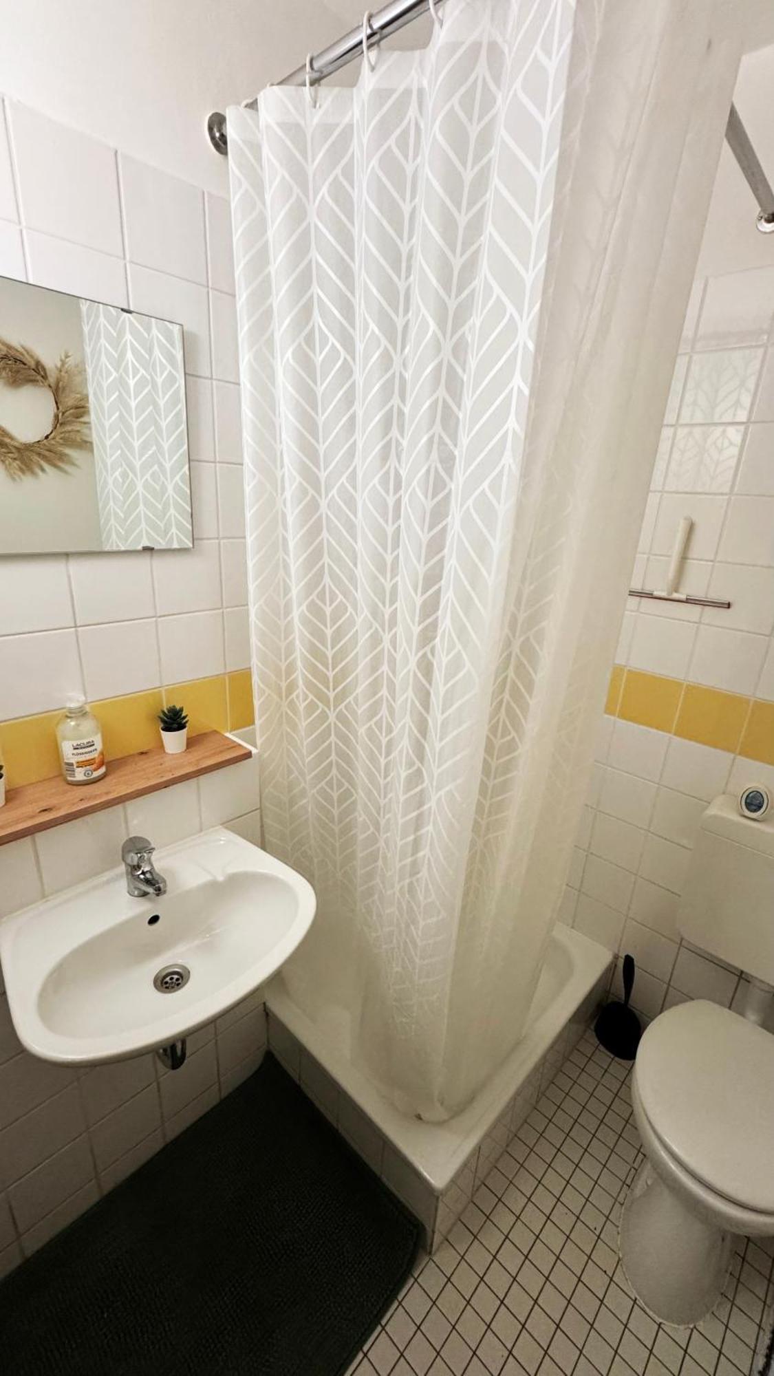 Naehe Uni Campus Inklusive Parkplatz Boho-suite By Rentigo - Perfekt Fuer Einen Aufenthalt In Zentrumnaehe! Apartment Saarbruecken