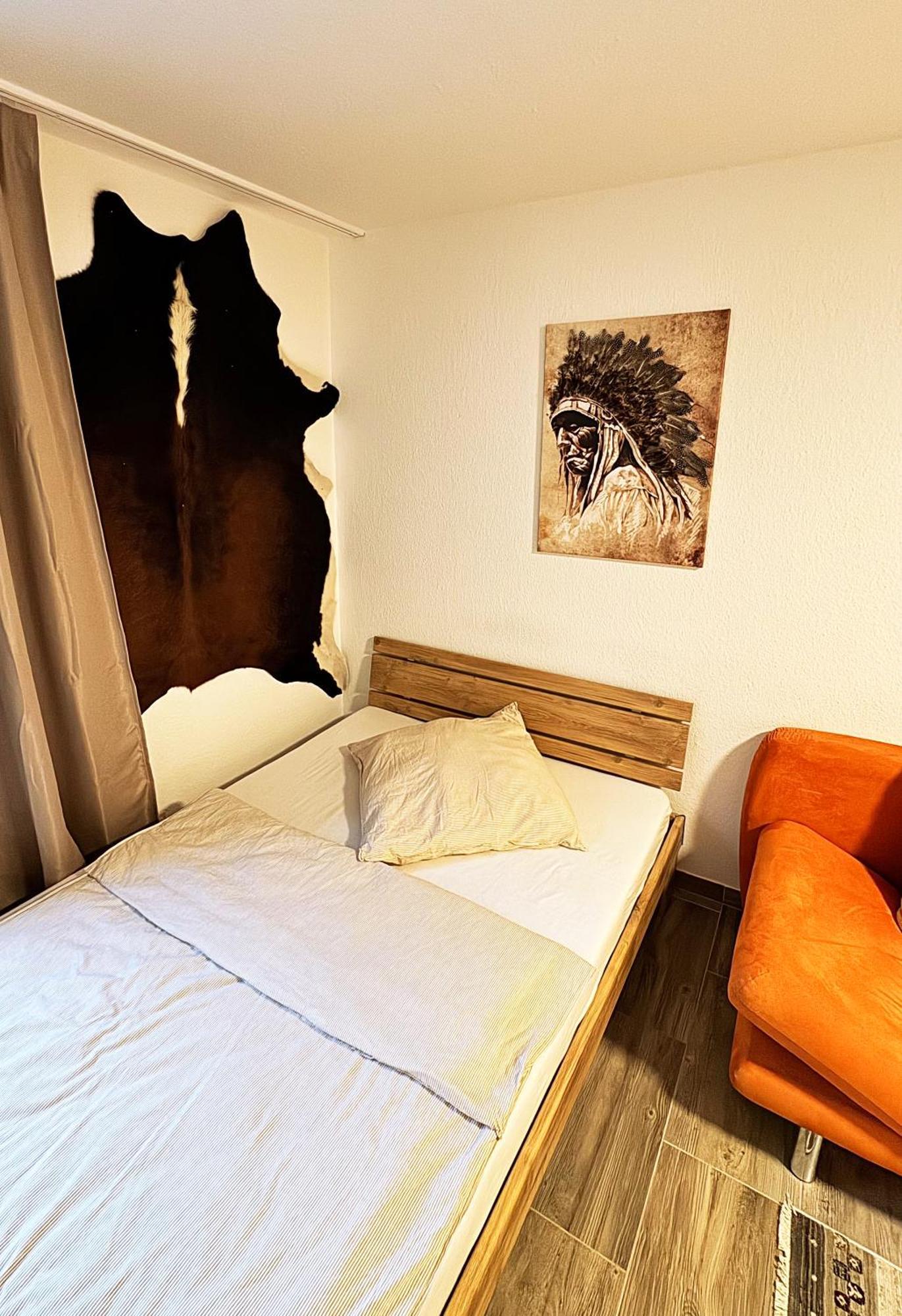 Naehe Uni Campus Inklusive Parkplatz Boho-suite By Rentigo - Perfekt Fuer Einen Aufenthalt In Zentrumnaehe!